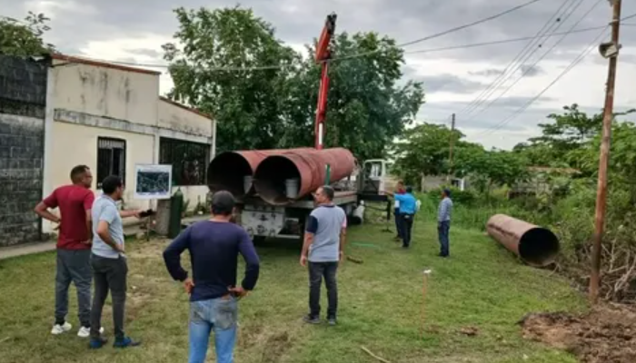 Llega material estratégico para iniciar la construcción del puente entre los barrios Simón Bolívar y 13 de Septiembre en Guasdualito