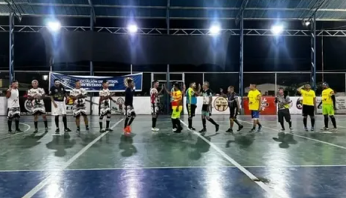 Torneo de futsal reúne a 36 equipos en la parroquia Bruzual del municipio Muñoz