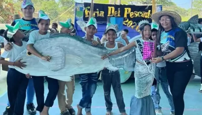 III Feria del Pescado lleva el estudio de los recursos fluviales a las aulas en El Recreo