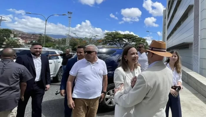 María Corina Machado ofrece rueda de prensa en la UCAB tras su regreso a Venezuela