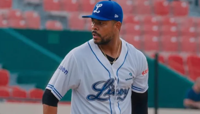 José Quintana tuvo un debut discreto con el Licey