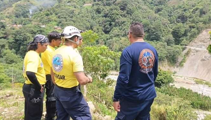 Continúa la búsqueda de una mujer tras ser arrastrada por la crecida del río Chama en Mérida
