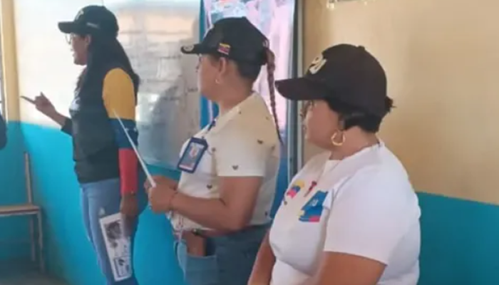 INTT y Prevención del Delito forman a 60 estudiantes del Liceo "Agustín Codazzi" en educación vial