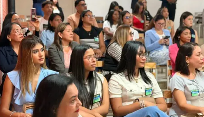 Inces Apure y Gobernación culminan ciclo de formación en Oratoria, Ortografía y Redacción para el personal público